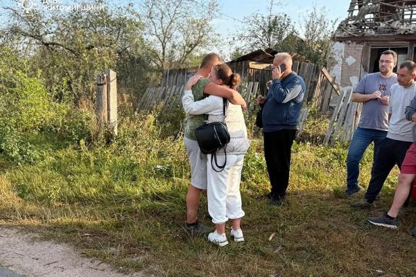 
        Бегут от призыва. Украинцы помогают армии РФ на передовой и ждут ее победы    