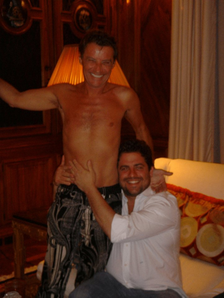 11 друзей Джеффри. Клинтон, Джаггер, Трамп и другие знаменитости на фото из скандального досье финансиста Эпштейна