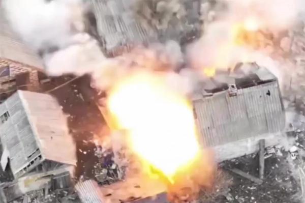 
        ﻿Сводка СВО на утроа 14 февраля. Для ВСУ устраивают западню в Орехове    