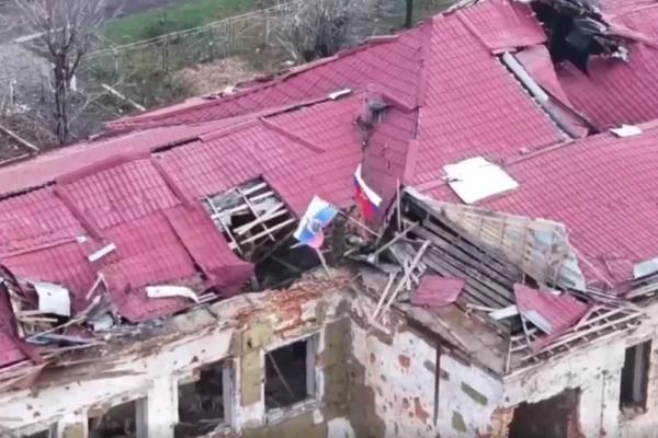 
        Сводка СВО за 11 января. Боевиков ВСУ разметало смертельной «каруселью»    