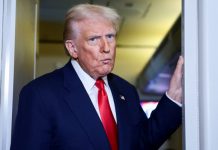 «Был напряженный разговор»: стало известно, почему Трамп отменил встречу с Путиным