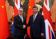 Решил подразнить гусей. Стармер наперекор Трампу заигрывает с Китаем