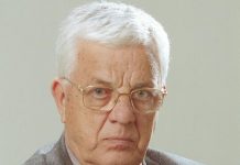 Композитор Раймонд Паулс отозвал у своих представителей доверенности