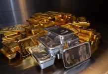 Недоверие к доллару вылилось в апокалипсис на рынке золота