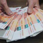 Парадокс побеждающей экономики: Средняя зарплата по России — 100 тысяч рублей, но «средними» везет быть далеко не всем