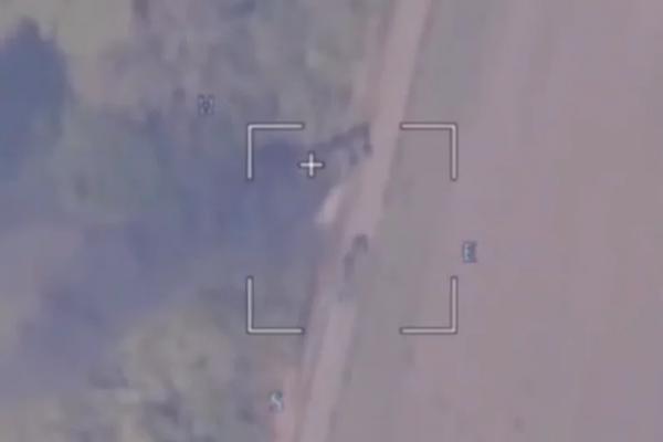 
        Сводка СВО, утро 20 августа. Русские танки ворвались в Купянск и крушат ВСУ    
