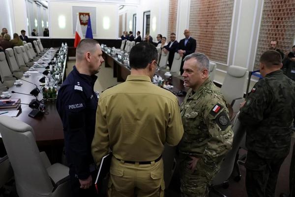 
        «Это угроза». Беспилотники над Польшей довели Европу до истерии    