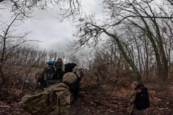 Ангелы-хранители в брониках. Как разведчики спасают жителей Покровска
Ангелы-хранители в брониках. Как разведчики спасают жителей Покровска