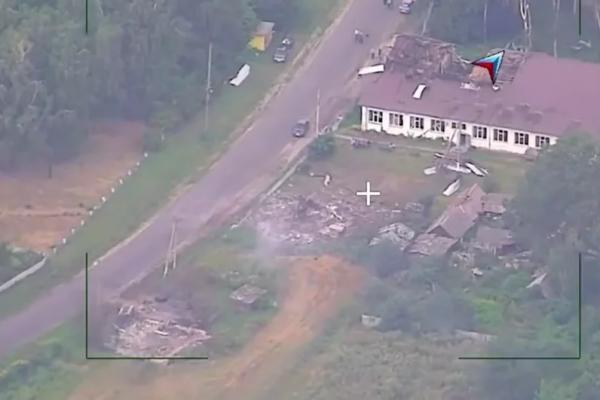 
        Сводка СВО на утро 14 августа. В боях за Январское «штурма» работали ножами    