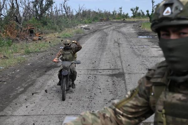 
        Сводка СВО на утро 23 мая. Боевые байкеры ворвались в «опорник» ВСУ    