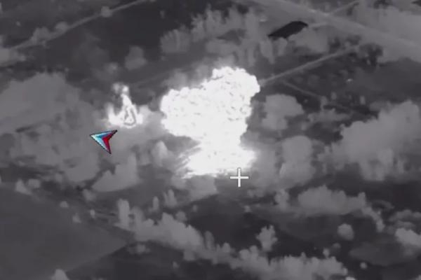 
        Сводка СВО, 18 октября. ВС РФ ворвались в центр Покровска и рвут ВСУ    