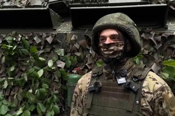 
        Враг огрызается. Зенитчик Спартак: с С-300В любой F-16 достанем спокойно    