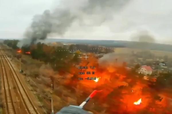 Сводка СВО, 18 ноября. Украина в огне: «Искандеры» нанесли удар возмездия
Сводка СВО, 18 ноября. Украина в огне: «Искандеры» нанесли удар возмездия