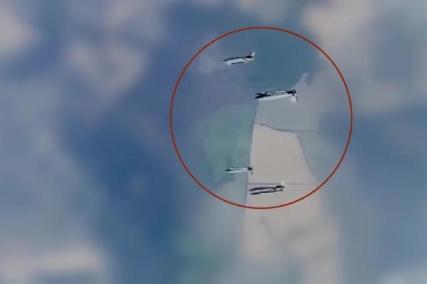 
        Сводка СВО, утро 16 июня. Мощный взрыв разнес завод в Харькове вдребезги    