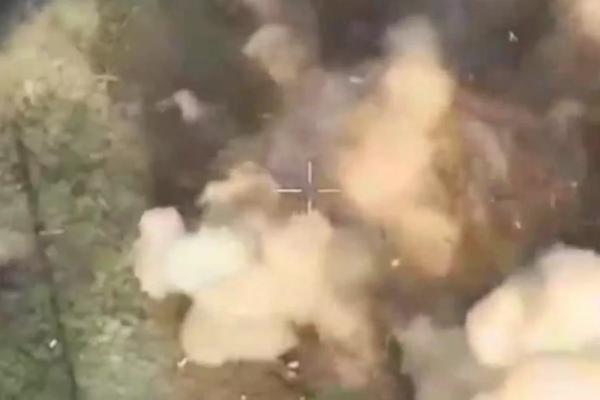 
        Возмездие настигло боевиков. Огненный вал накрыл Запорожье    