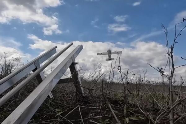 
        Сводка СВО на утро 23 мая. Боевые байкеры ворвались в «опорник» ВСУ    