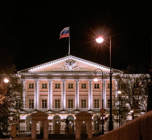 Банк России шестого июня принял решение понизить ключевую ставку до 20%