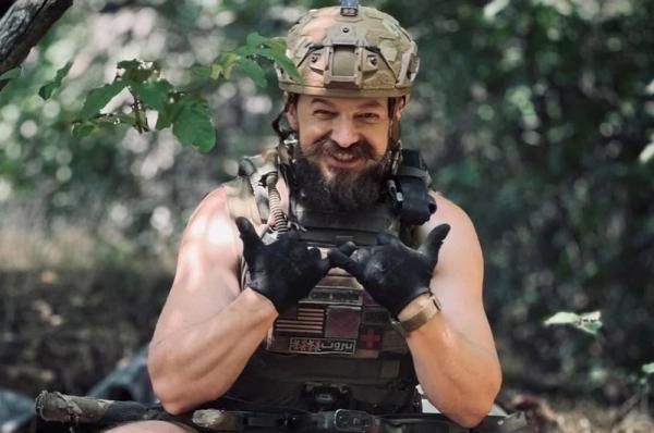 
        Убрали коллегу Зеленского. ВС РФ уничтожили режиссера и боевика ССО ВСУ    