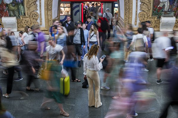 Билайн назвали лучшим по качеству связи в Московском метро. Что оператор предлагает абонентам? Билайн назвали лучшим по качеству связи в Московском метро. Что оператор предлагает абонентам?