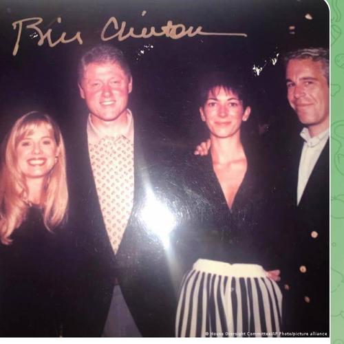 Билл Клинтон — о файлах Эпштейна: «Я ничего не видел и ничего плохого не сделал» Билл Клинтон — о файлах Эпштейна: «Я ничего не видел и ничего плохого не сделал»