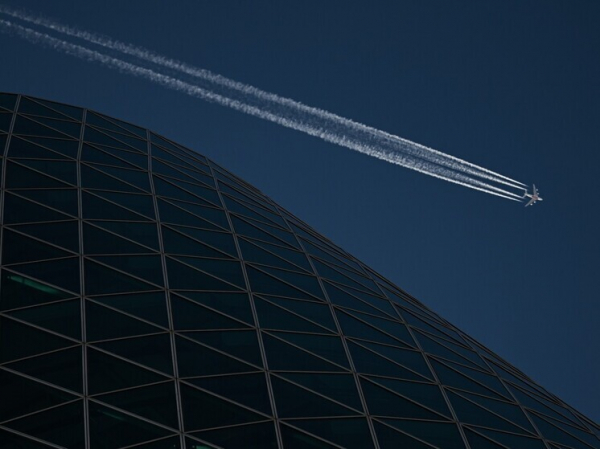 Британский пилот самолета потерял сознание во время полета