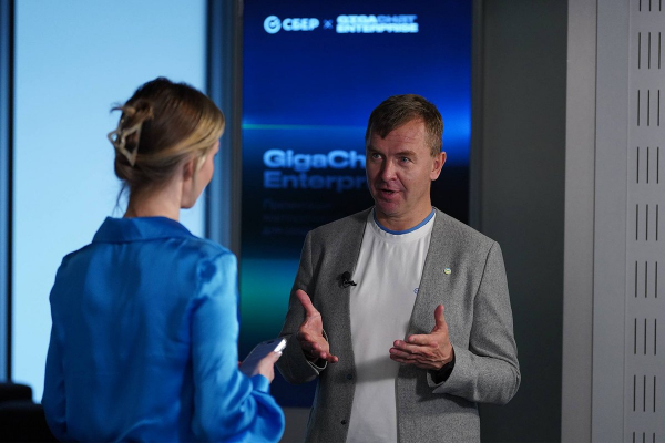 &laquo;Цифровые сотрудники&raquo; выходят на работу. Сбер представил GigaChat Enterprise