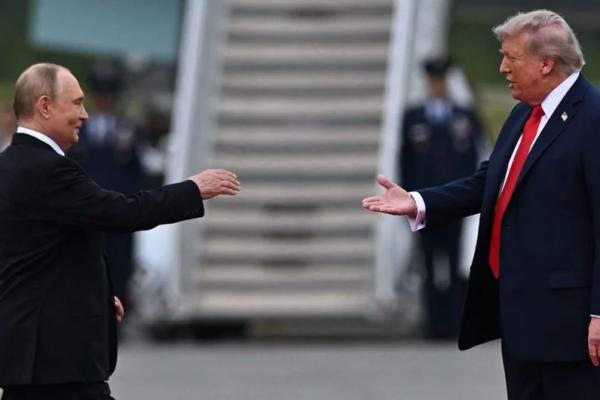 
        Шаг из вчера в завтра. Заявления Путина и Трампа на Аляске: полный текст    