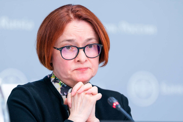 «Не ждите кредитов под 10%». Что будет с ключевой ставкой? 