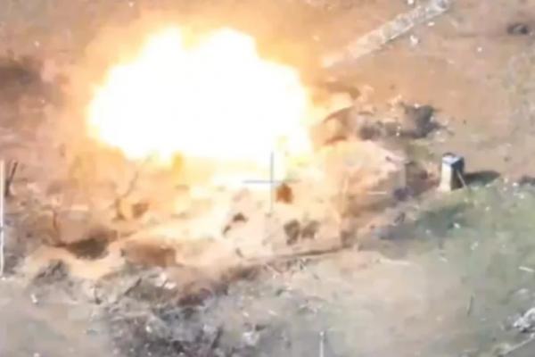 
        Сводка СВО на утро 23 мая. Боевые байкеры ворвались в «опорник» ВСУ    