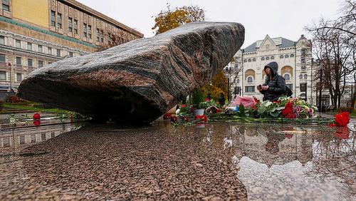 Депутат Луговой: Соловецкий камень сегодня работает уже не как памятник, а как точка входа для чужой политтехнологии