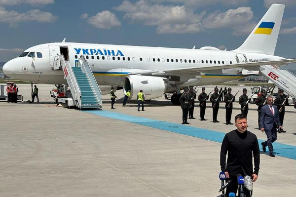 
        Переговоры России и Украины в Стамбуле: главное. Обновляется    
