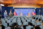 «Переговоры перемещаются в Киев». Как в России оценили переговоры Трампа и Путина 