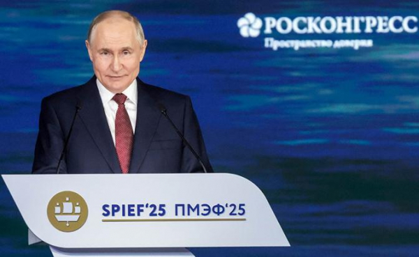 Экономика зарплат: Путин на Петербургском форуме дал понять, что россияне скоро станут богаче