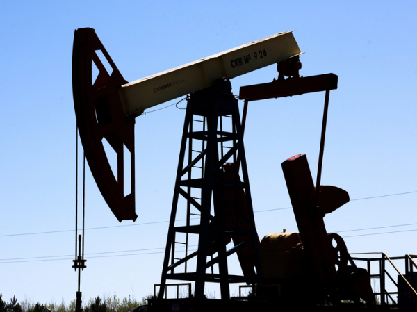 Эксперт рассказал, что сейчас происходит с рублем