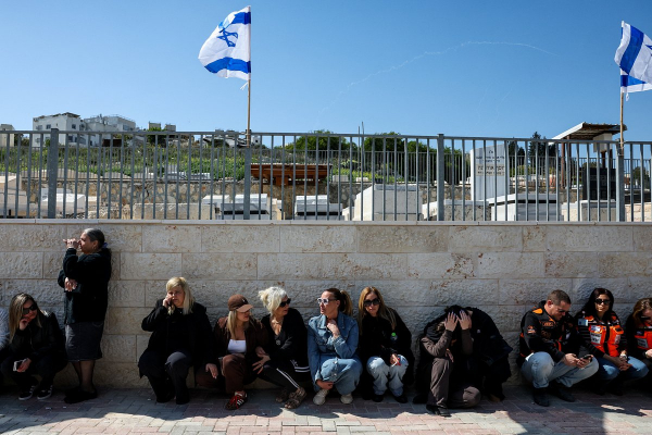 «Ему нужен триумф» Почему Иран готовится к длительной войне с США и чего на самом деле добивается Дональд Трамп на Ближнем Востоке? «Ему нужен триумф» Почему Иран готовится к длительной войне с США и чего на самом деле добивается Дональд Трамп на Ближнем Востоке?