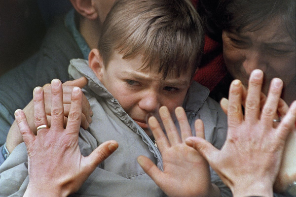 «Это несправедливый мир» 30 лет назад закончилась жестокая Боснийская война. Какой ценой удалось остановить бойню на Балканах? «Это несправедливый мир» 30 лет назад закончилась жестокая Боснийская война. Какой ценой удалось остановить бойню на Балканах?