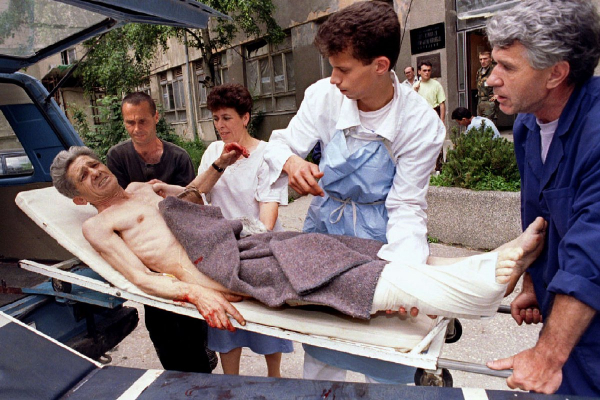 «Это несправедливый мир» 30 лет назад закончилась жестокая Боснийская война. Какой ценой удалось остановить бойню на Балканах? «Это несправедливый мир» 30 лет назад закончилась жестокая Боснийская война. Какой ценой удалось остановить бойню на Балканах?