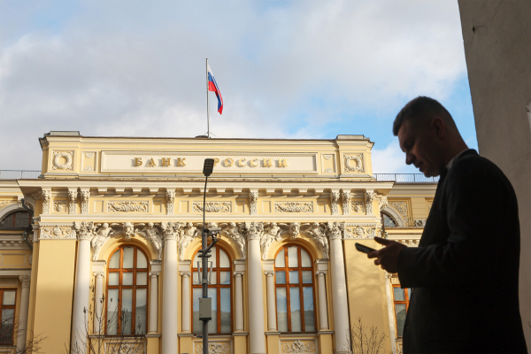 «Нужно подождать два квартала». Понизит ли ЦБ ключевую ставку? 