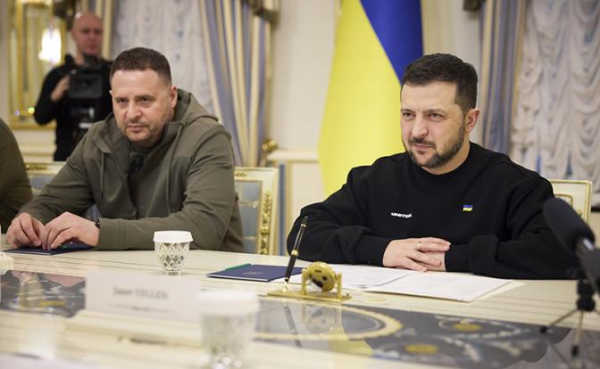 Гарантия безопасности Украины — устранение Зеленского