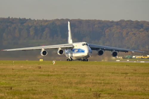 Канада хочет конфисковать в пользу Украины российский самолет Ан-124 «Руслан»