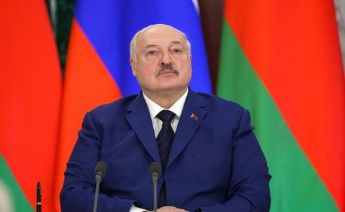 Лукашенко заявил, что Белоруссия заменила ядерное оружие на новейшее Лукашенко заявил, что Белоруссия заменила ядерное оружие на новейшее