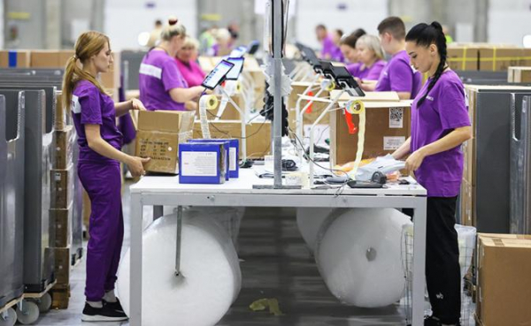 Магазины и банки против маркетплейсов: Экономика чахнет — борьба за покупателя идет агрессивнее Магазины и банки против маркетплейсов: Экономика чахнет — борьба за покупателя идет агрессивнее