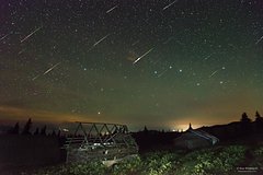 Москвичей предупредили о мощных метеорных потоках