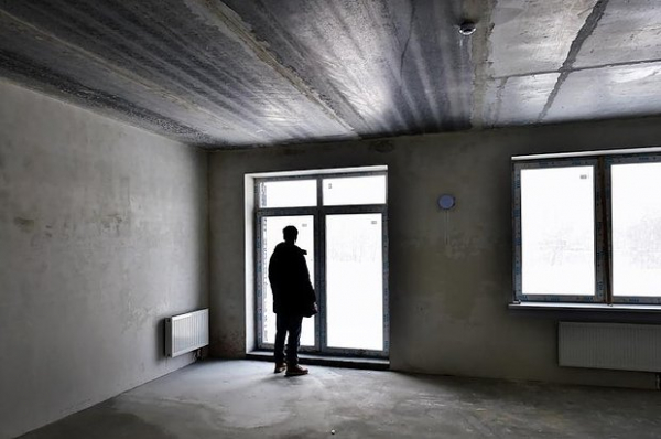 «Мы заплатили временем и комфортом» Россияне стали чаще переезжать в новостройки без отделки. Как они в них живут? «Мы заплатили временем и комфортом» Россияне стали чаще переезжать в новостройки без отделки. Как они в них живут?