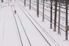 На фоне рекордных долгов РЖД начали занимать деньги в юанях