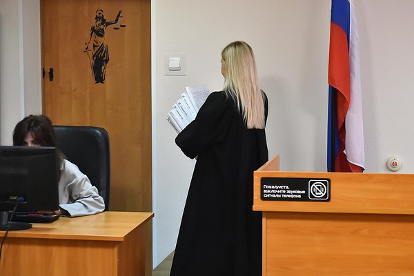 «Ничего личного» Сотрудников разорившихся компаний заставляют расплачиваться с долгами из своего кармана. Как это происходит?
