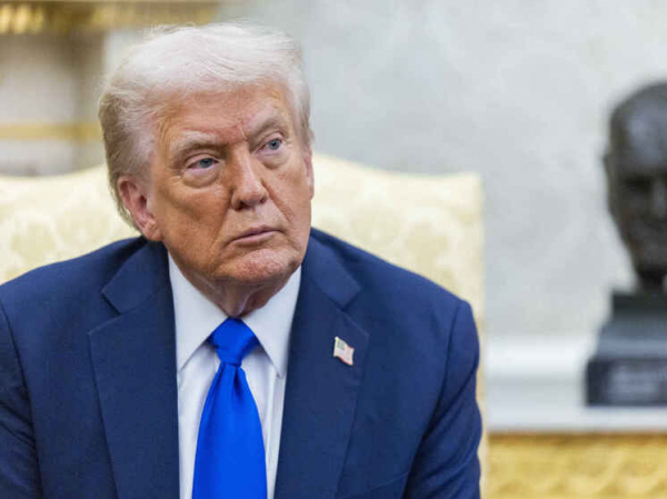 Новая инициатива Трампа может оставить без денег до 700 тысяч госслужащих