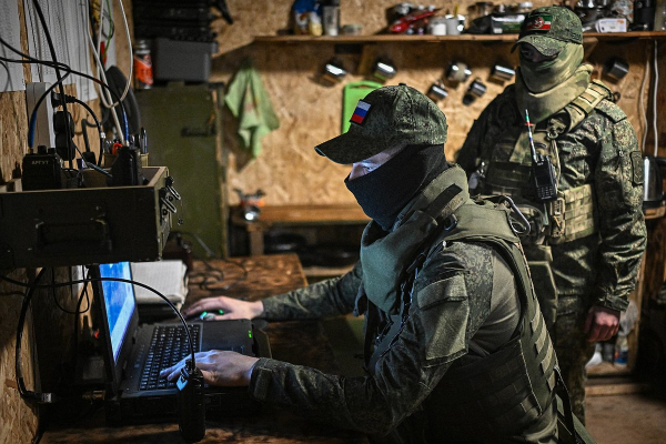 &laquo;Он встраивается во все процессы&raquo; Почему ИИ стал опасным орудием мировой политики и как его будут использовать Россия, США и Китай?