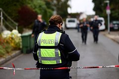 Пережившая покушение мэр города в Германии рассказала про пытки в подвале