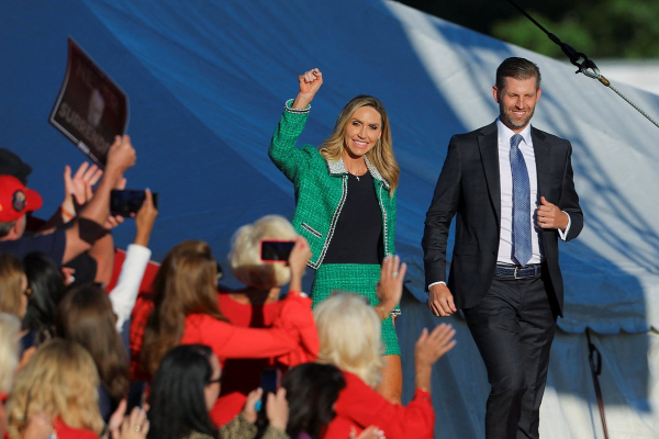 &laquo;Появление семейных кланов неизбежно&raquo; Дети Дональда Трампа помогают ему править страной. Кто из них станет новым президентом США?